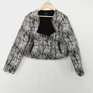 Karen Kane Polyester/Cotton Blend Side Zip Side Pockets Short Moto Jacket P1815